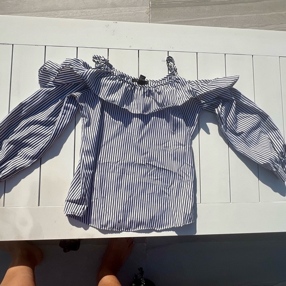 Blouse - Picture 2 of 5